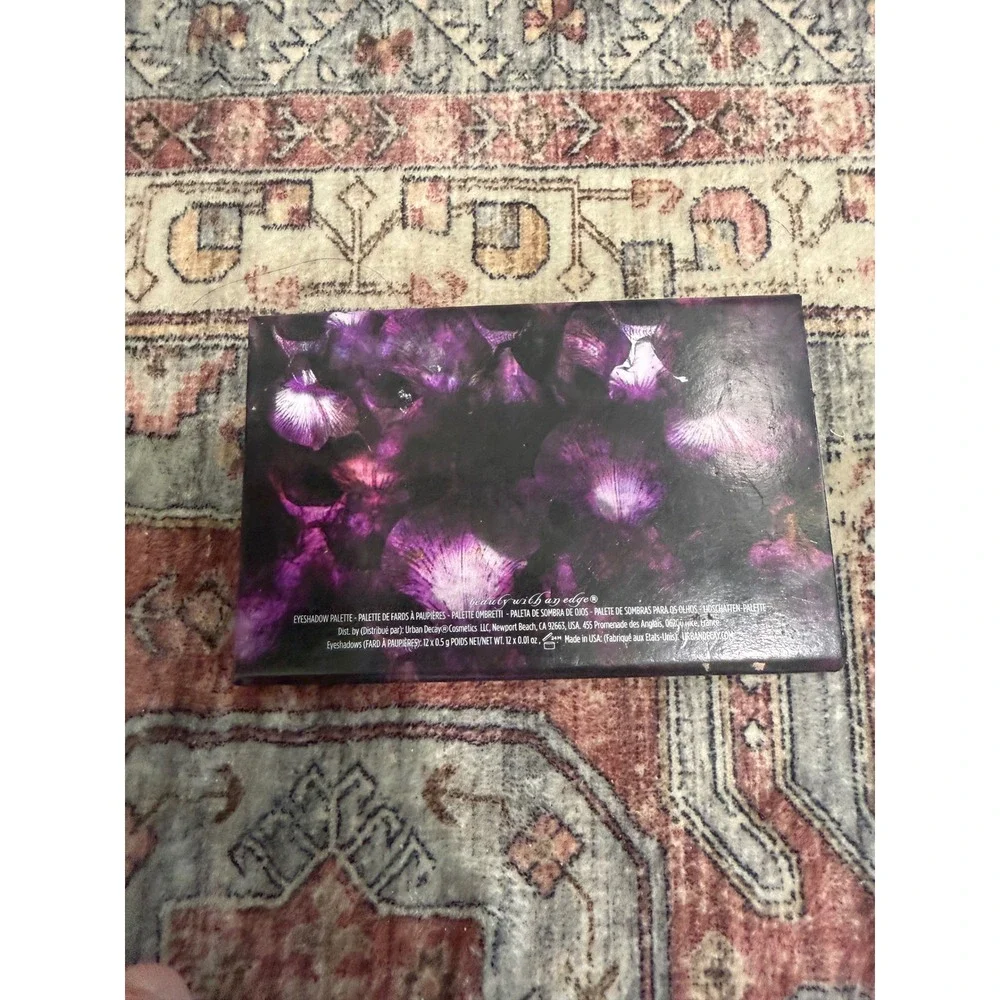 Urban Decay 12 Shade Eyeshadow Palette Purple Floral Case Sin Smog Blackout Rare